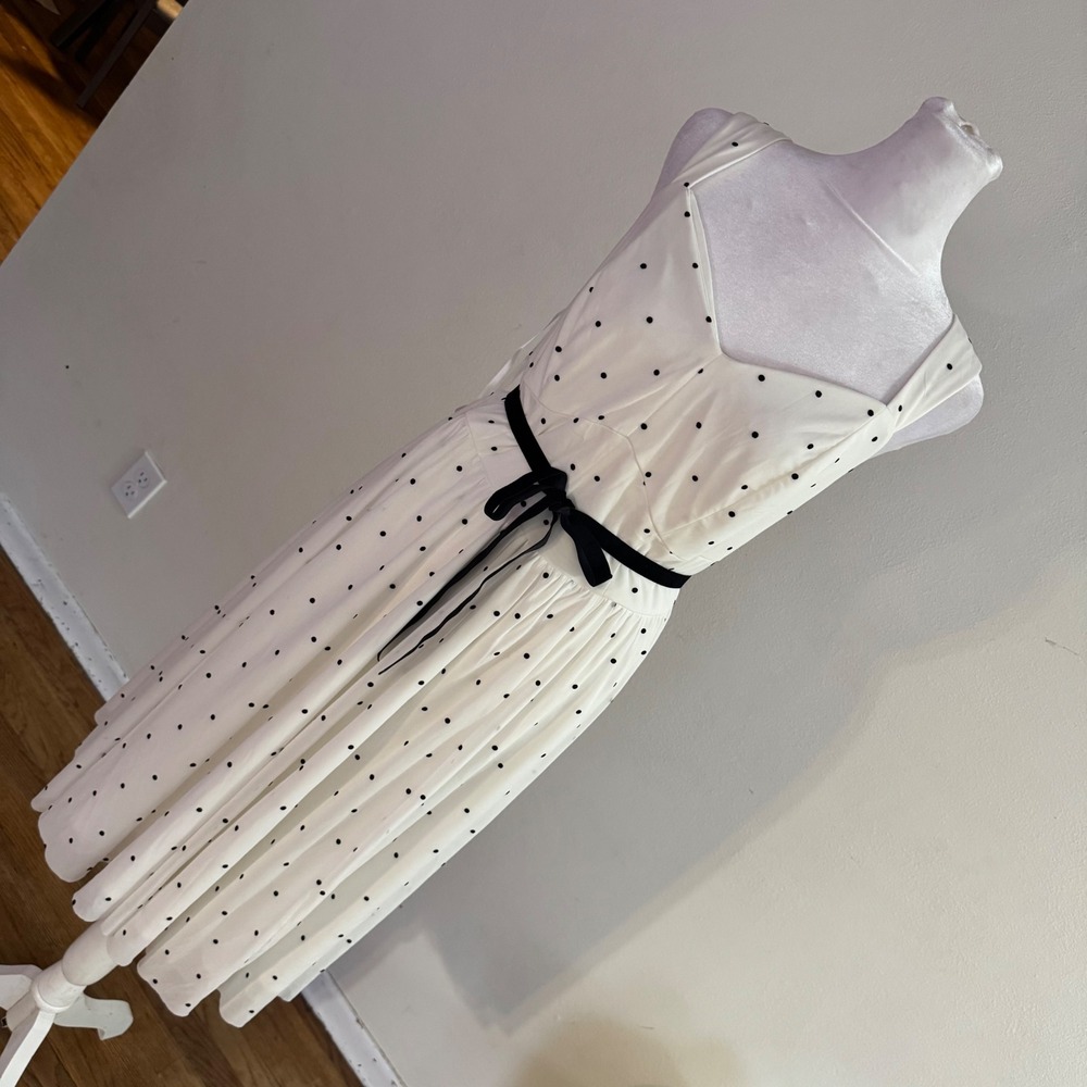 Torrid Special Occasion White Polka Dot Midi Dress Sweetheart Neckline NWT